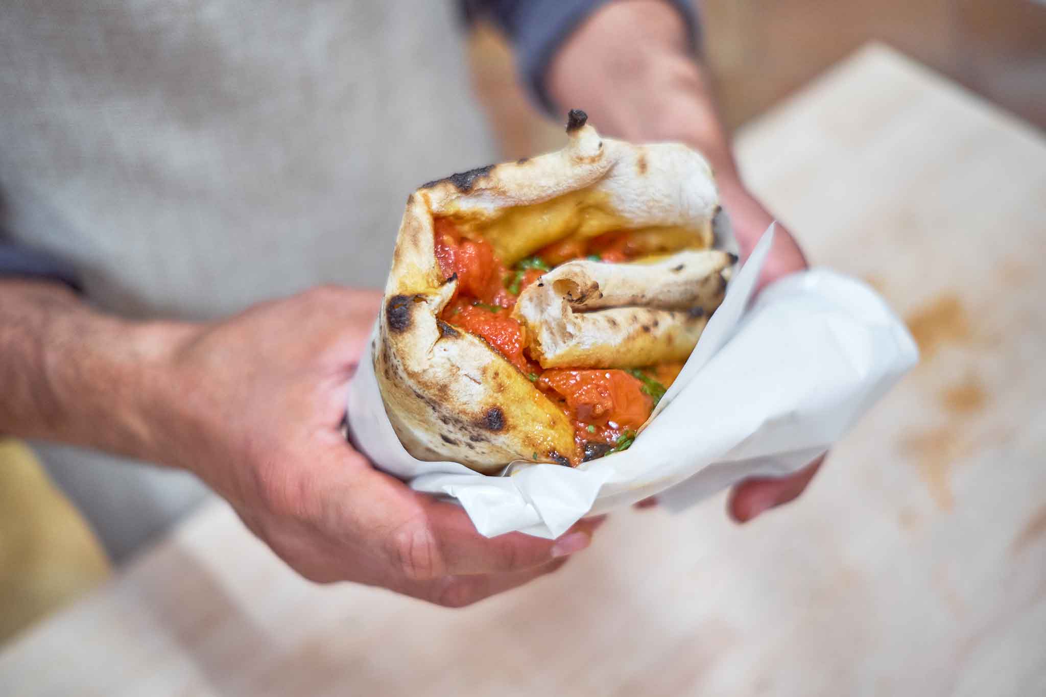 copia di pizza a portafoglio crosta